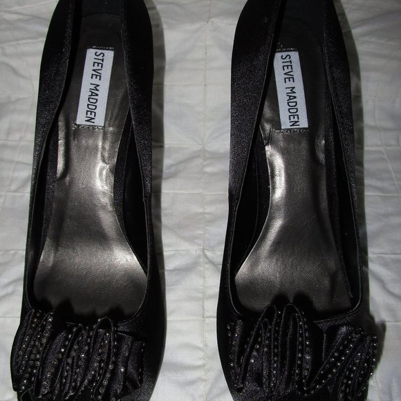 High Heel Open Toe  Steve Madden Shoe - Picture 1 of 5
